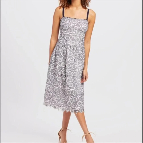 Draper James Dresses & Skirts - Draper James Navy Blue & White Floral Lace Midi Dress